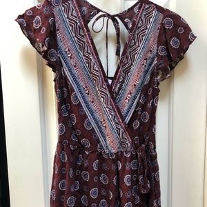 Xhilaration maroon romper with tie back